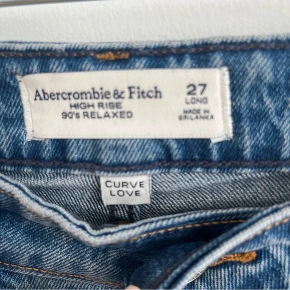 Abercrombie Curve Love High Rise 90s Relaxed Jeans Medium Wash 27 Long - Picture 8 of 14